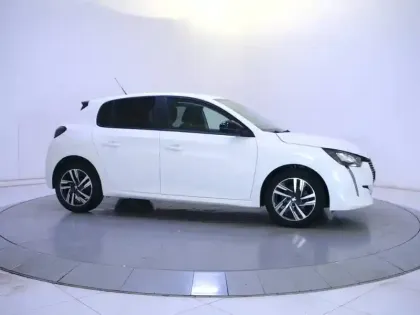 Photo 33 Peugeot 208  PureTech 75 S&S BVM5