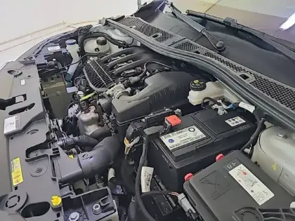 Photo 44 Peugeot 208  PureTech 75 S&S BVM5