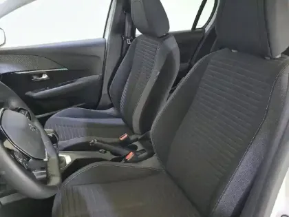 Photo 10 Peugeot 208  PureTech 75 S&S BVM5