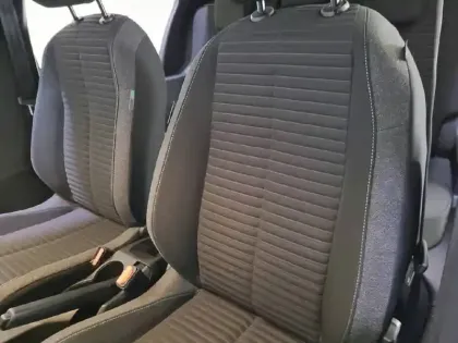 Photo 41 Peugeot 208  PureTech 75 S&S BVM5