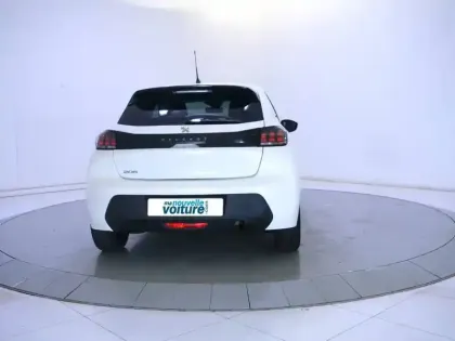 Photo 37 Peugeot 208  PureTech 75 S&S BVM5