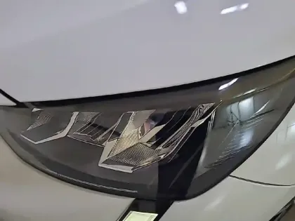 Photo 46 Peugeot 208  PureTech 75 S&S BVM5