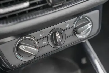 Photo 25 Skoda Fabia  1.0 TSI 95 ch EVO 2 BVM5