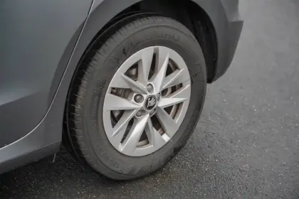 Photo 13 Skoda Fabia  1.0 TSI 95 ch EVO 2 BVM5