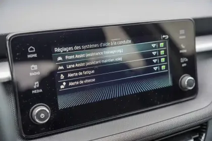 Photo 27 Skoda Fabia  1.0 TSI 95 ch EVO 2 BVM5