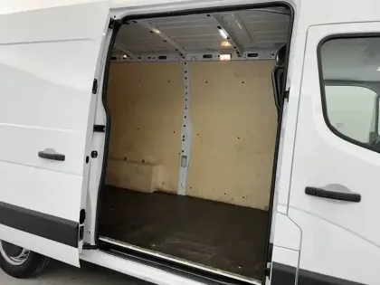 Photo 24 Renault Master  FGN TRAC F3500 L2H2 BLUE DCI 135