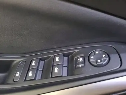 Photo 30 Opel Grandland  1.2 Turbo 130 ch