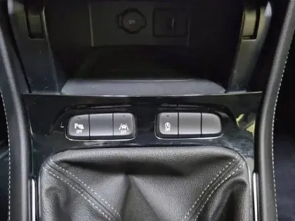 Photo 26 Opel Grandland  1.2 Turbo 130 ch