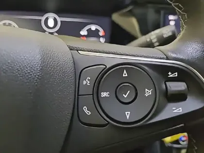 Photo 28 Opel Grandland  1.2 Turbo 130 ch