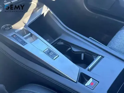 Photo 25 Peugeot 408  PHEV 225 e-EAT8