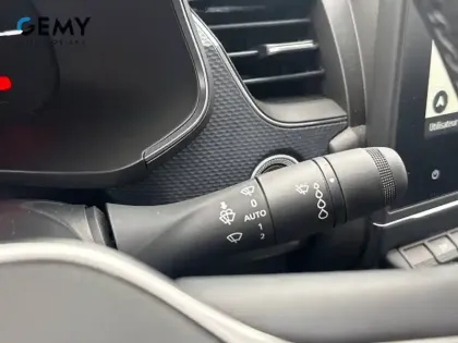 Photo 79 Renault Arkana  E-Tech 145 - 23