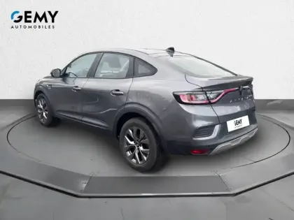 Photo 66 Renault Arkana  E-Tech 145 - 23