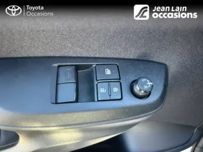 Photo 39 Toyota Yaris  Hybride 116h