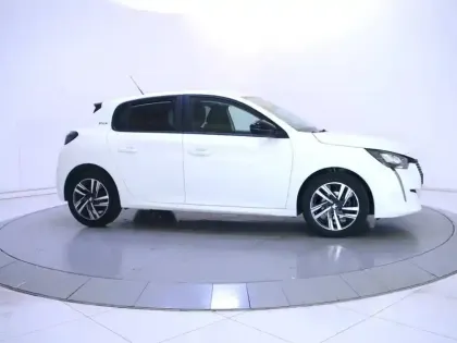 Photo 34 Peugeot 208  PureTech 75 S&S BVM5