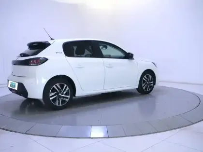 Photo 35 Peugeot 208  PureTech 75 S&S BVM5