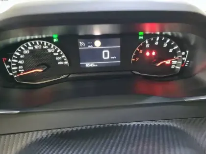 Photo 9 Peugeot 208  PureTech 75 S&S BVM5