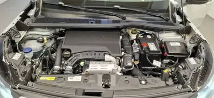 Photo 91 Peugeot 2008  100 S&S BVM6