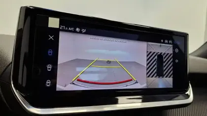 Photo 69 Peugeot 2008  100 S&S BVM6