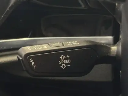 Photo 17 Audi Q3  35 TFSI 150 ch S tronic 7