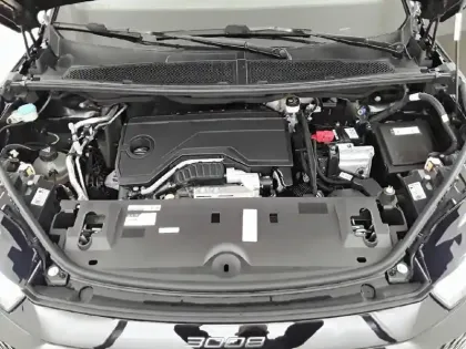 Photo 60 Peugeot 3008  Hybrid 136 e-DCS6