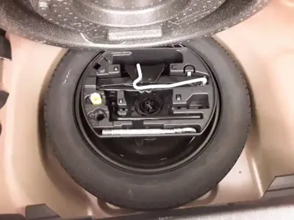 Photo 17 Peugeot 208  PureTech 100 S&S BVM6