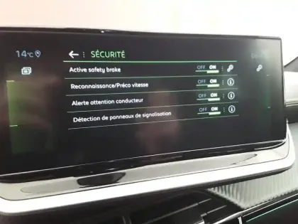 Photo 12 Peugeot 208  PureTech 100 S&S BVM6