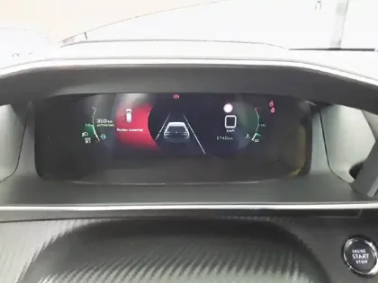 Photo 25 Peugeot 208  PureTech 100 S&S BVM6