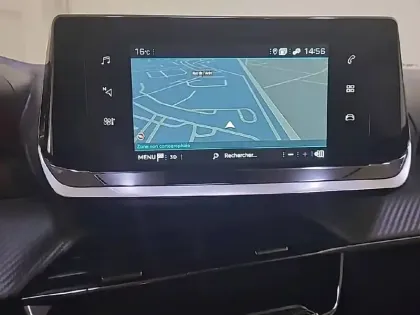 Photo 18 Peugeot 2008  PureTech 100 S&S BVM6