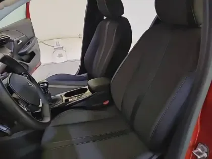 Photo 10 Peugeot 208  PureTech 100 S&S BVM6