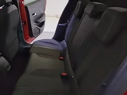 Photo 11 Peugeot 208  PureTech 100 S&S BVM6