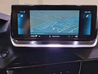 Photo 19 Peugeot 208  PureTech 100 S&S BVM6