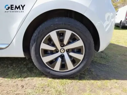 Photo 10 Renault Clio Gén. V (BJA) Ph1 NG Evolution 5