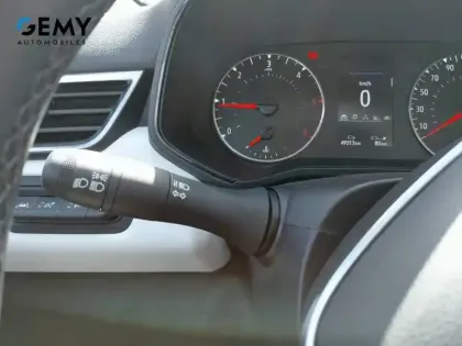 Photo 16 Renault Clio Gén. V (BJA) Ph1 NG Evolution 5