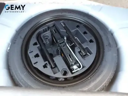 Photo 11 Renault Clio Gén. V (BJA) Ph1 NG Evolution 5