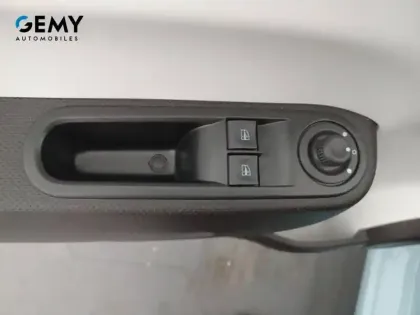 Photo 11 Renault Twingo  III E-Tech