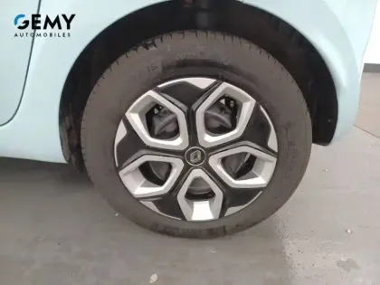 Photo 10 Renault Twingo  III E-Tech