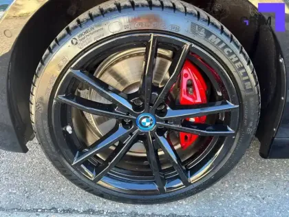 Photo 12 BMW Serie 3 Touring 330e xDrive 292 ch BVA8