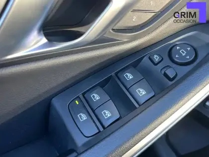 Photo 20 BMW Serie 3 Touring 330e xDrive 292 ch BVA8