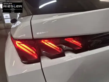 Photo 70 Peugeot 3008  Electrique 210 ch 73 kWh