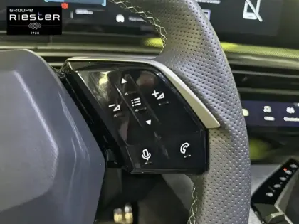 Photo 52 Peugeot 3008  Electrique 210 ch 73 kWh