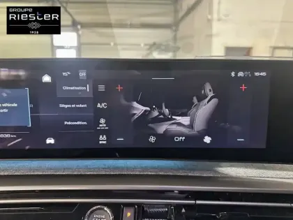 Photo 73 Peugeot 3008  Electrique 210 ch 73 kWh