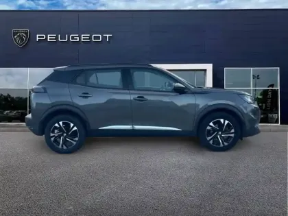 Photo 32 Peugeot 2008  PureTech 130 S&S BVM6