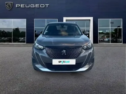 Photo 30 Peugeot 2008  PureTech 130 S&S BVM6