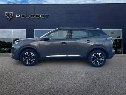 Photo 7 Peugeot 2008  PureTech 130 S&S BVM6