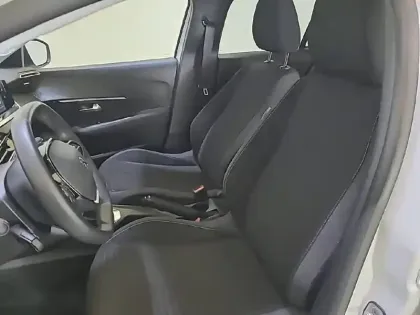 Photo 41 Peugeot 208  PureTech 75 S&S BVM5