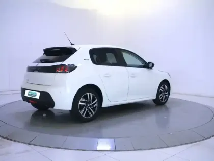 Photo 35 Peugeot 208  PureTech 75 S&S BVM5