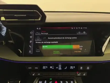 Photo 14 Audi A3  Sportback TFSI e Hybride rechargeable 204 S tronic 6