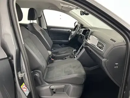 Photo 22 Volkswagen T-roc  1.5 TSI EVO 150 Start/Stop DSG7