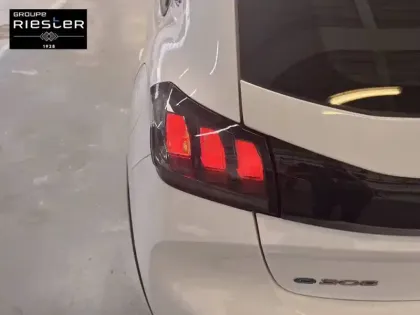 Photo 16 Peugeot 208  Electrique 50 kWh 136ch