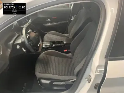 Photo 10 Peugeot 208  Electrique 50 kWh 136ch